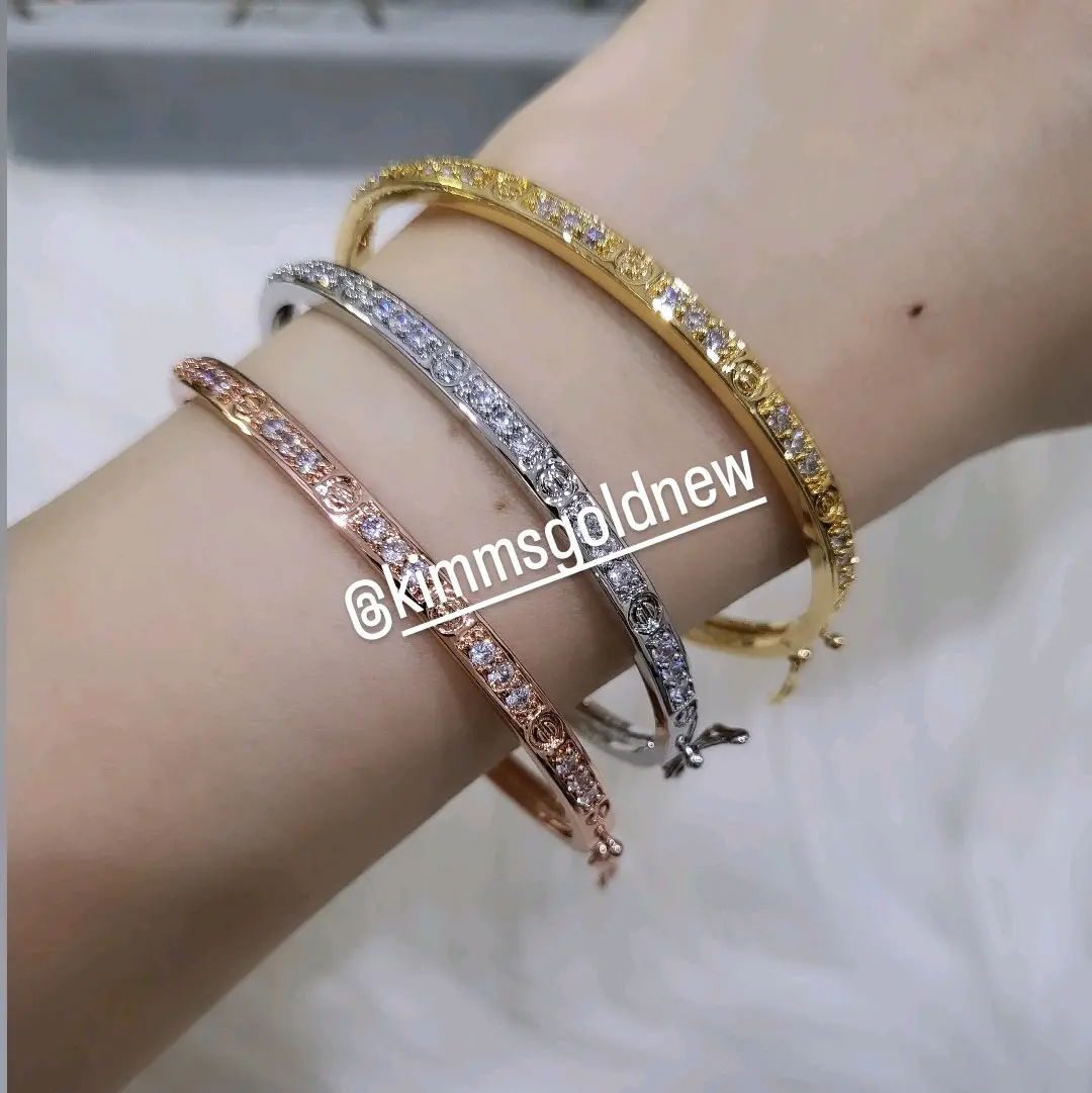 Gelang Winn