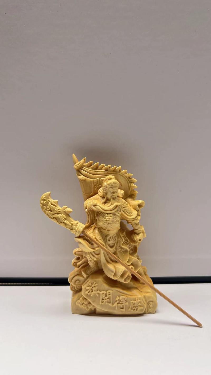 Product Introduction of Small leaf boxwood ornaments Carved ornaments 7cm 3