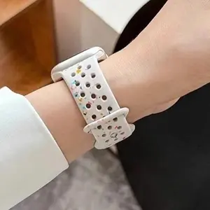 Tali Jam Wanita Pria Couple Sport Berenangtali Jam Tangan Silikon Dengan Lubang-Lubang, Ramah Kulitdan Bernapas S10 S11 Ultra 39mm 44mm Pengiriman Lokal, Sampai Dengan Cepat Strap watch genuine soft