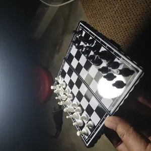 Catur Chess Magnet Mini Board Game Pocket Mainan Anak Portable Praktis