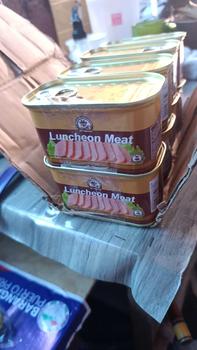 Product Review of 【Buy 2 Get 6 Free】Mr Squirrel Luncheon Meat  198g 8pcs Wholesale In Box (Mix Of Chicken & Pork/80% Pure Pork) Instant Food from N**o R**a 0
