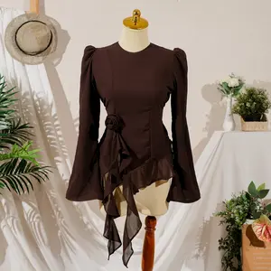 Soraya Blouse Wanita Elegan – Atasan Ruffle Bunga Pinggang Modern | Outfit Kondangan, Kerja & Semi Formal