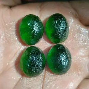 Batu Meteor Hijau Zambrud , Bentuk Masih Asli Alam