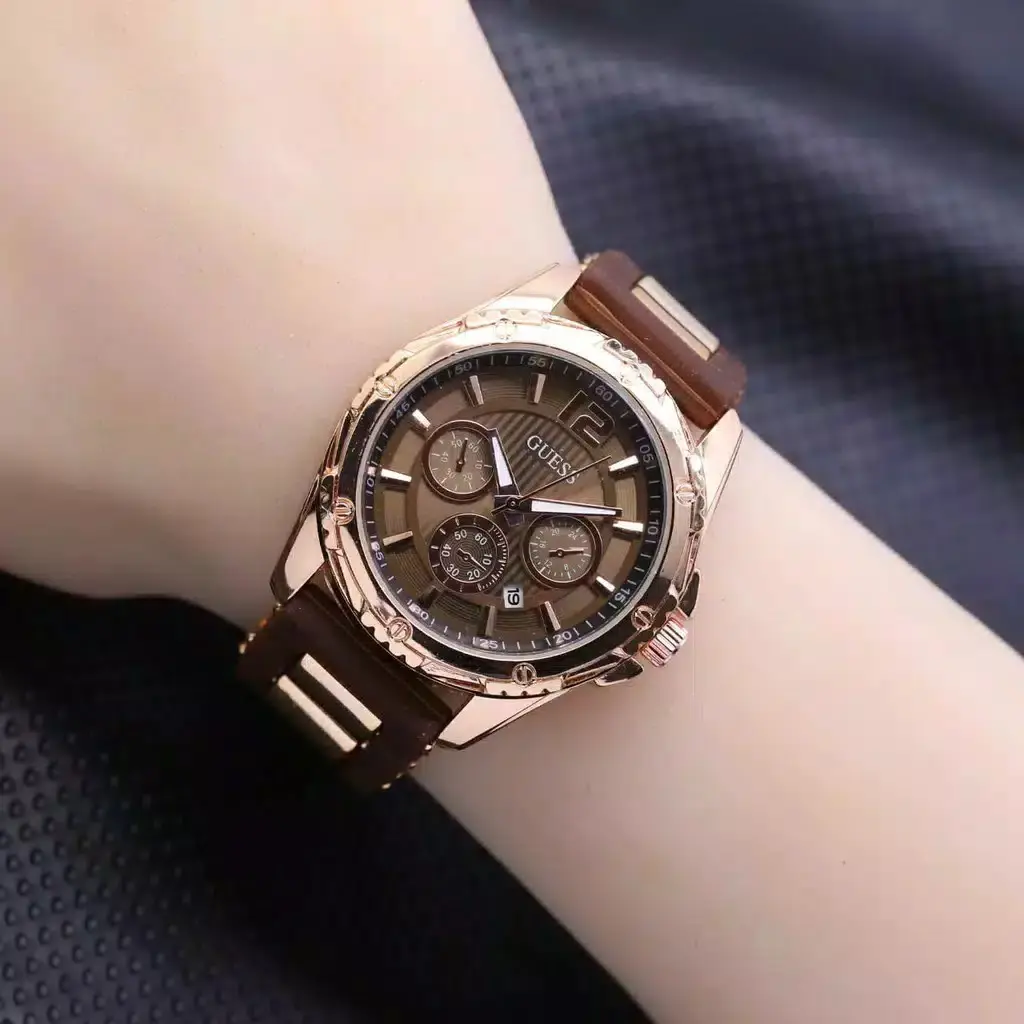 Jam Tangan Wanita Guess Rubber Chrono Hiasan Tanggal Aktif BL3202