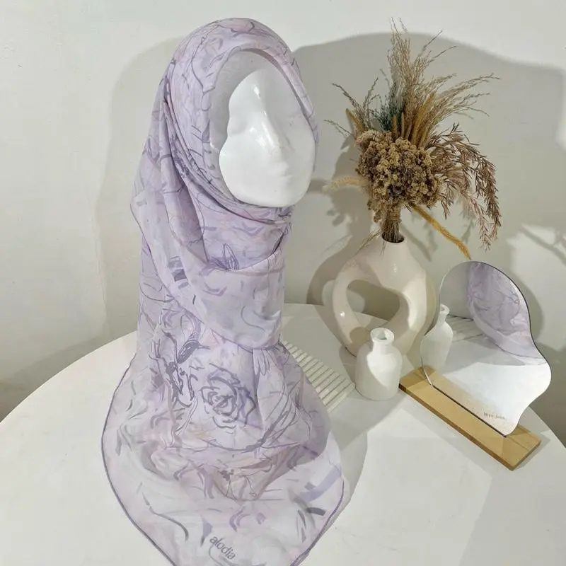 Iris  [Zayra Series]