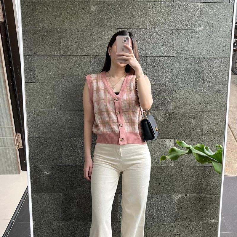 Vest Line Square Knit Wanita - Vest Rajut Wanita Kotak / Rompi Rajut Wanita Korean Style V-Neck V-Neck 1