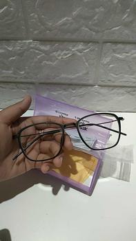 Product Review of [ DJAVA OPTIK ] Kacamata Ezra Normal s/d -4,00 Photocromic Eyewear Glasses Frame Lensa Antiradiasi from J**- 0