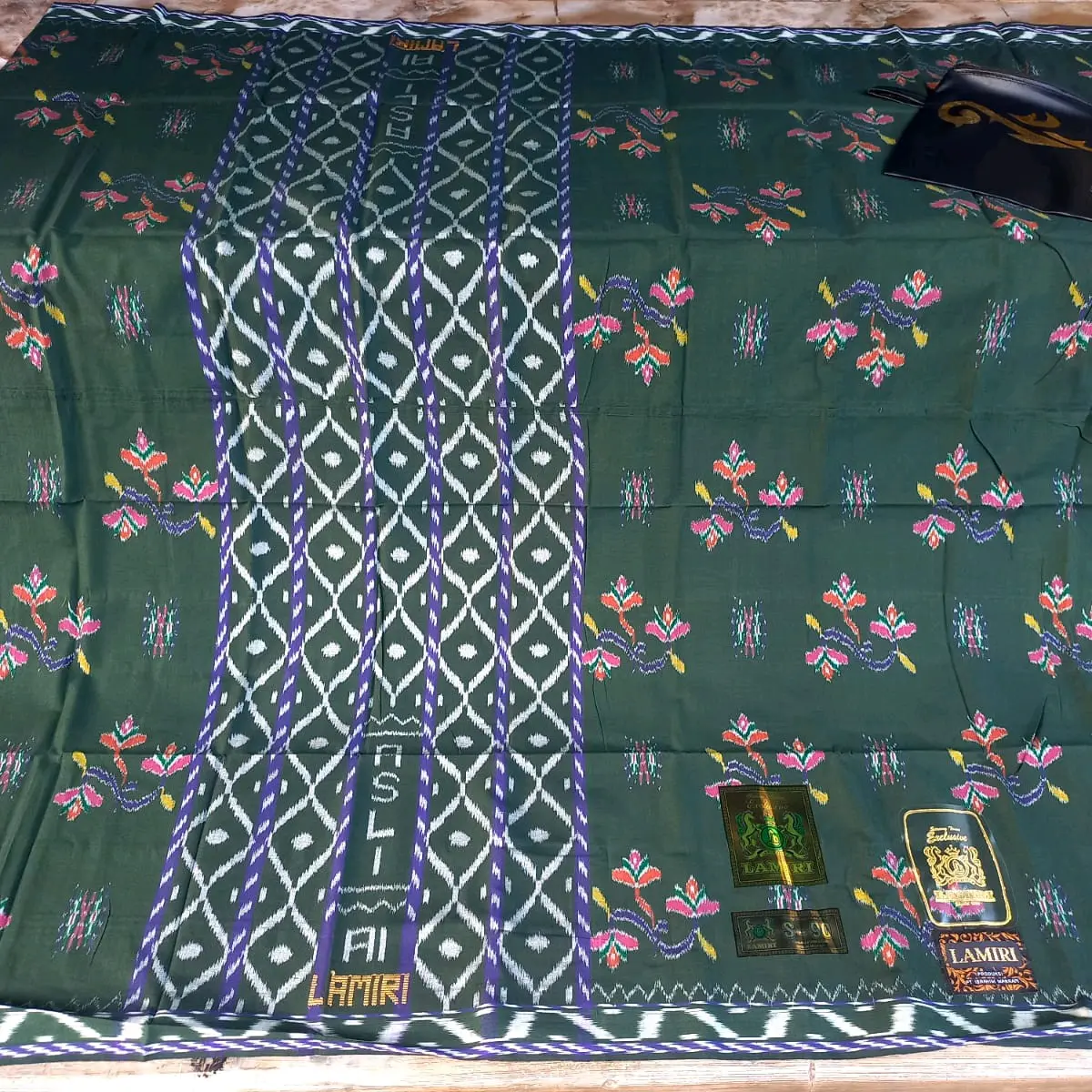 Sarung LAMIRI Bahan SUTRA 80% Tipe MST