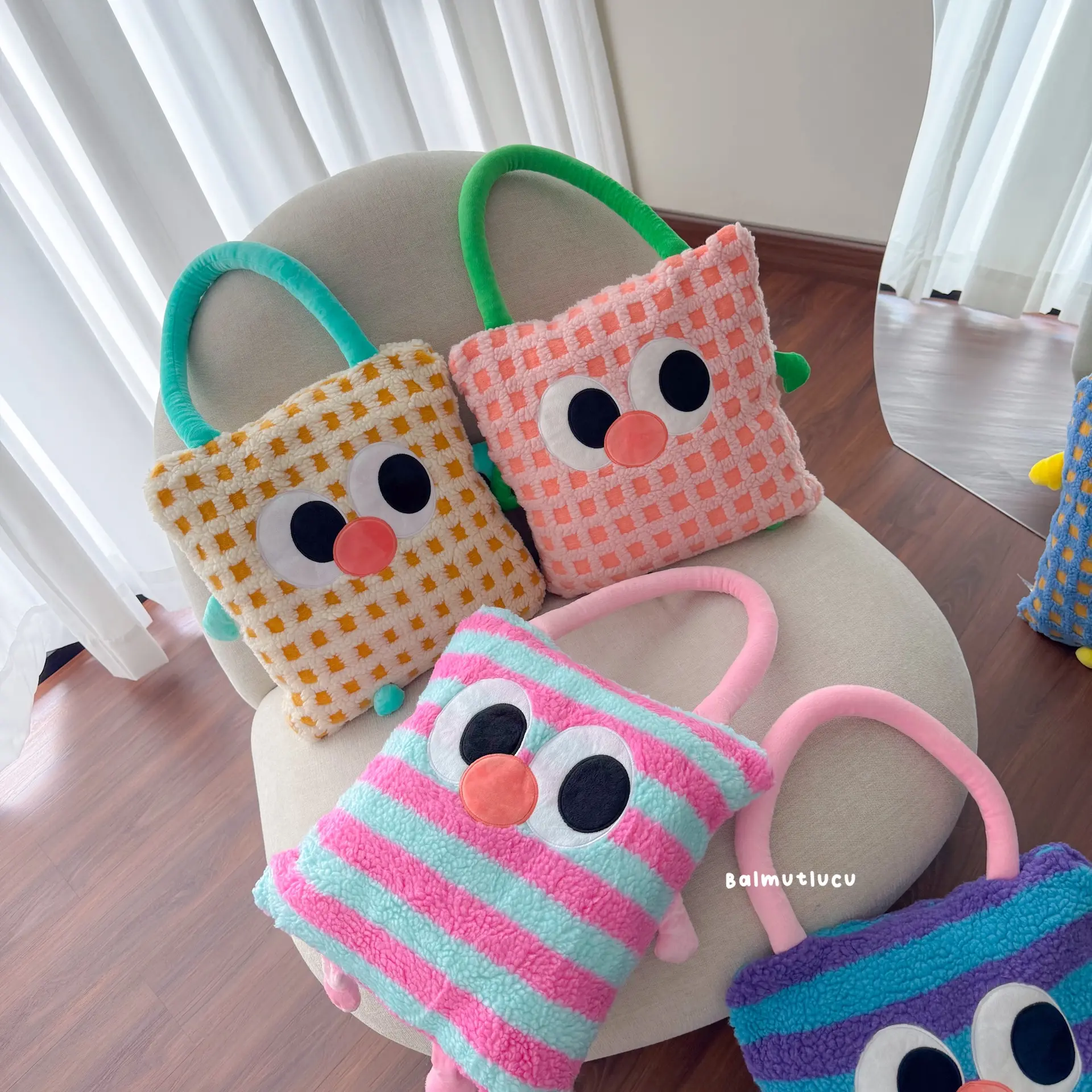 BALMUTLUCU | Bantal Selimut Balmut Tote Owl | Boneka Selimut Karakter Burung Hantu Bisa Dijinjing Jadi Tas