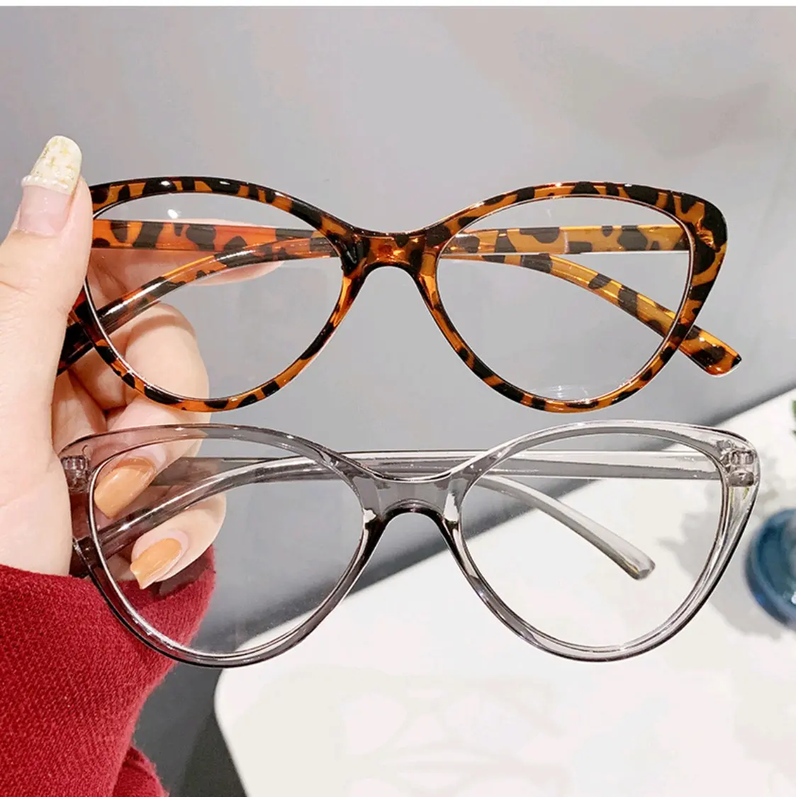 Kacamata Wanita Korea Kacamata hitam Anti Radiasi Wanita Fashion Cat Eye Eyeglasses Eyewear