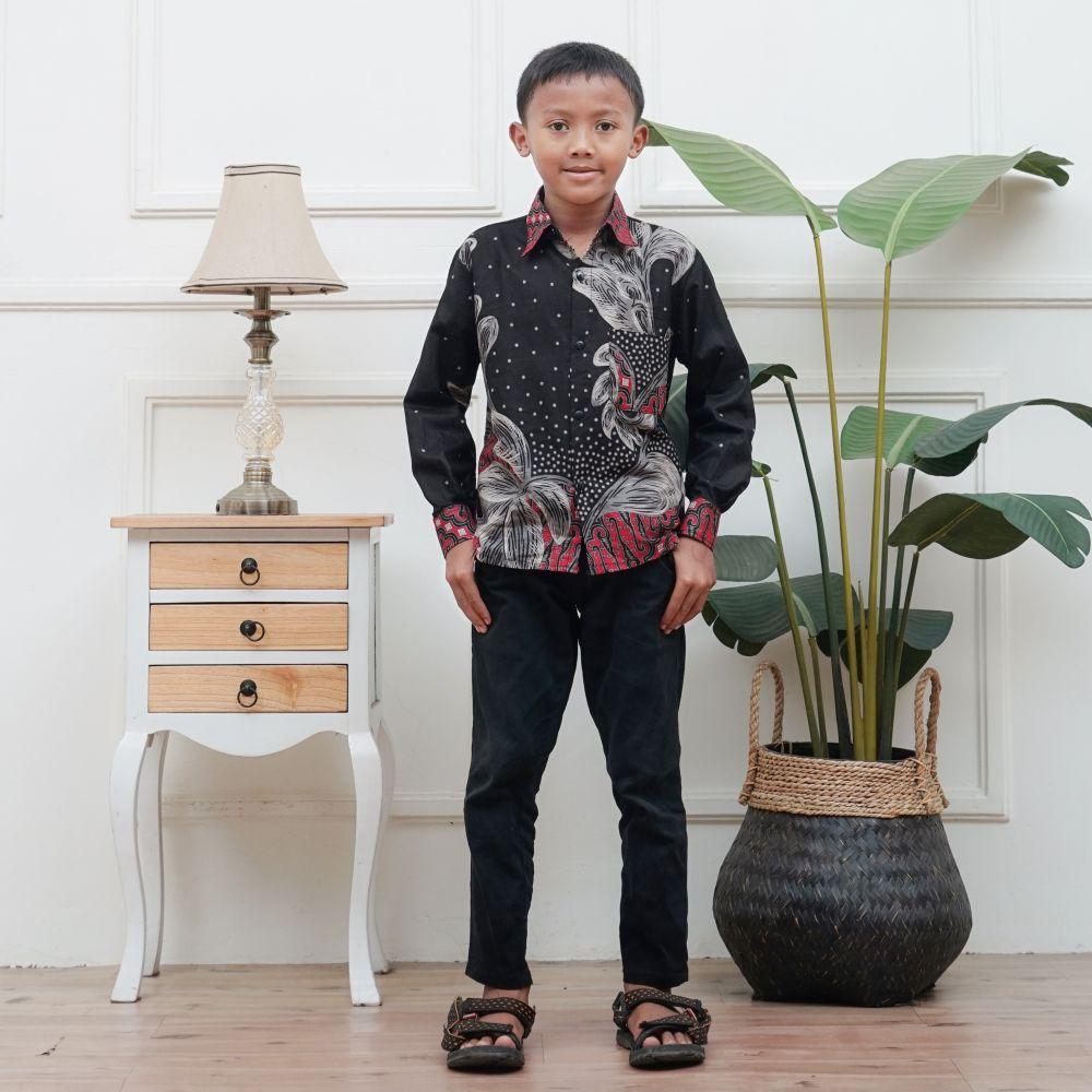 Baju Batik Couple Pasangan Keluarga  Motif Anggrek Hitam Matt Katun Premium