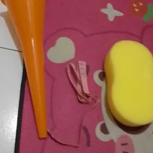 Corong Oren Panjang Oli Minyak Air Bensin Radiator Plastik Serbaguna Alat Multifungsi Wadah Kitchenware