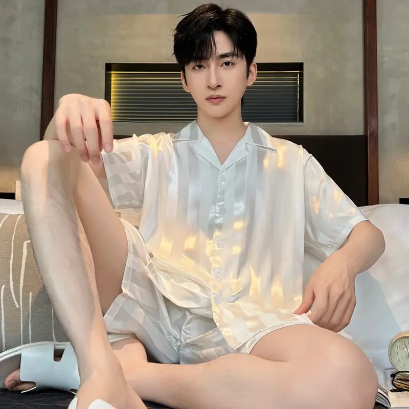 Bộ  Ngủ Đùi Pijama Nam Nữ Đen Sọc Chất Lụa Cao Cấp Nhung 3