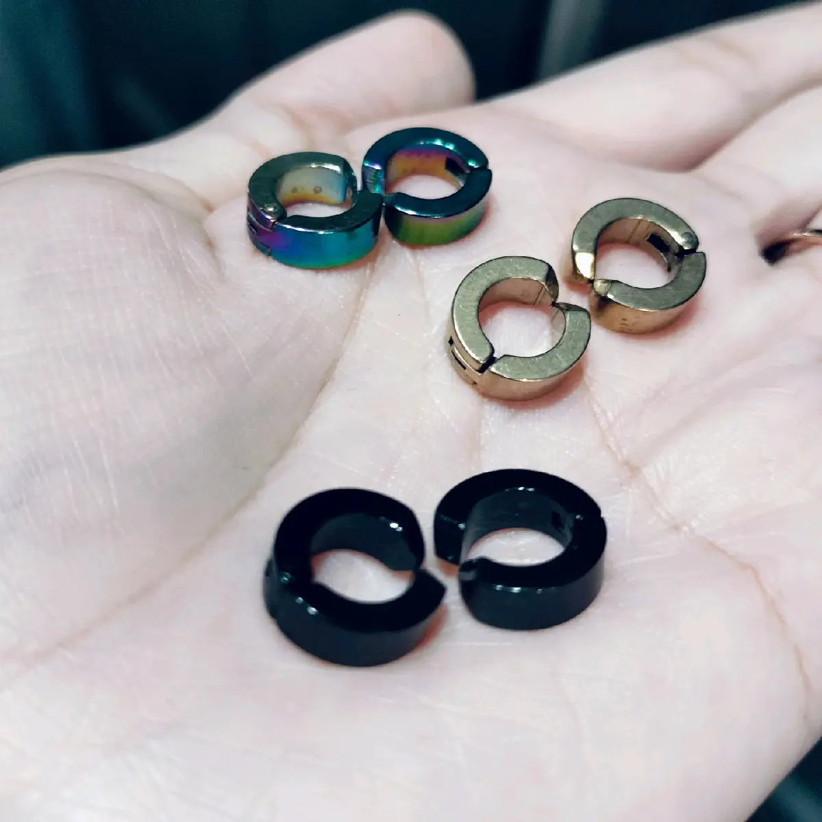 Anting Tindik Jepit Klip Titanium Gold Silver Hitam Pelangi