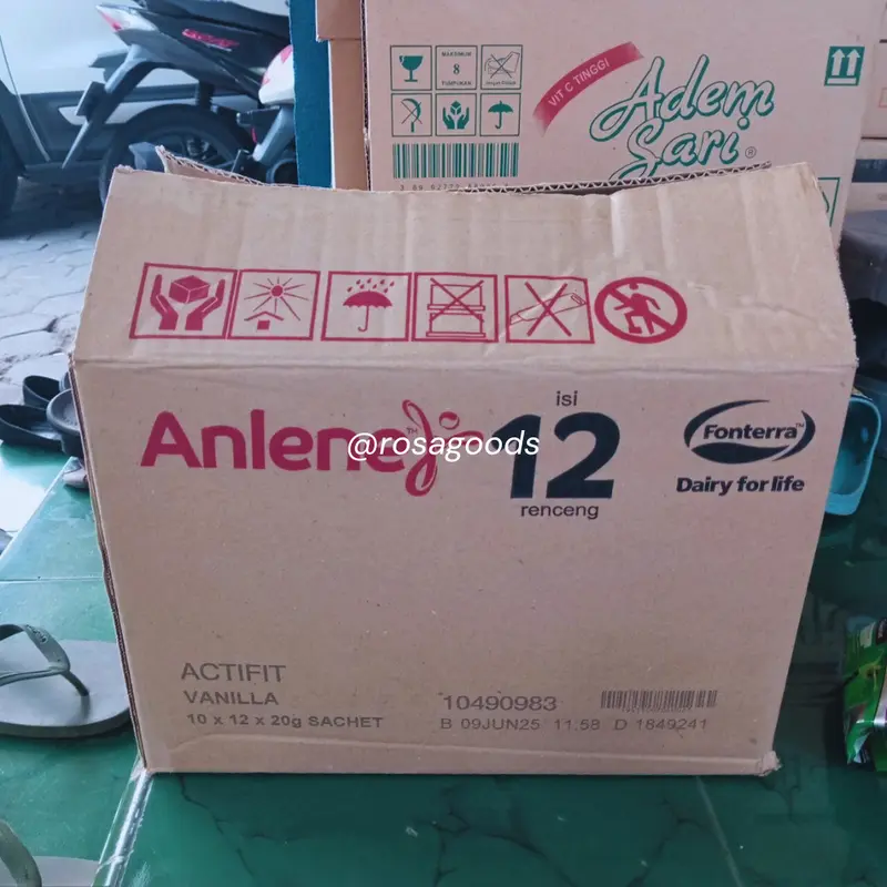 Susu Anlene Sachet per Renceng Isi 10 sachet Tersedia Varian Rasa Cokelat dan Vanila Milk dancow full susu kesehatan milk bebas kolesterol Bahan Dairy Vanilla Coklat susu bubuk full cream 1 susu untuk tulang dan sendi susu tinggi kalsium amino acid anlene 5