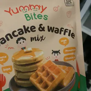 Yummy Bites Pancake & Waffle Mix 130g / Tepung Premix Pancake & Waffle Untuk bayi