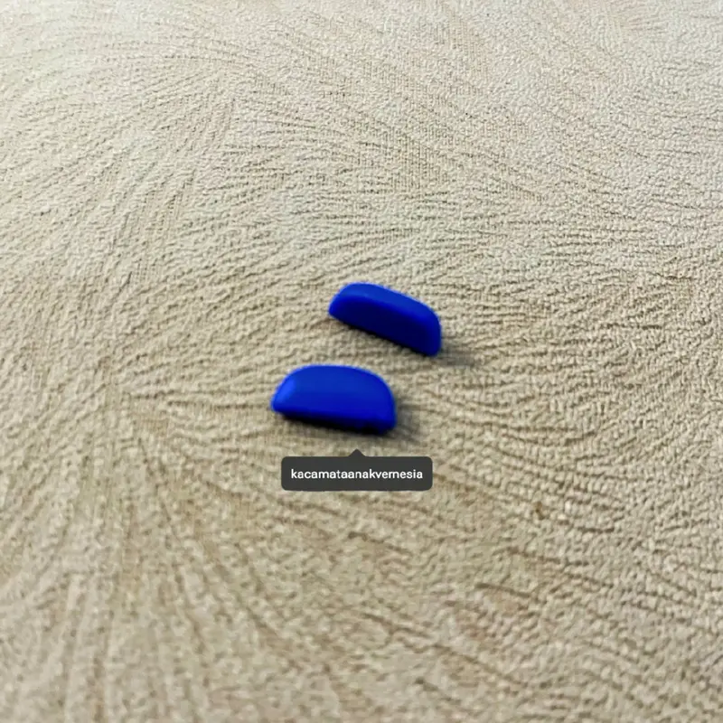 1 Set Bantalan Hidung Kacamata Nosepad Karet Silikon Elastis Anti Slip 5