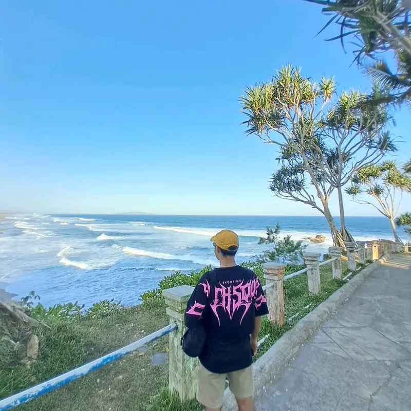 OVERSIZE DEAD SQUAD BAHAN COTTON 30S  Pria Kaos Katun Hitam Distro Baju Polos Oblong Motif Combed Santai Keren Surfing Atasan Sablon Dewasa Cowok bajudistro 2