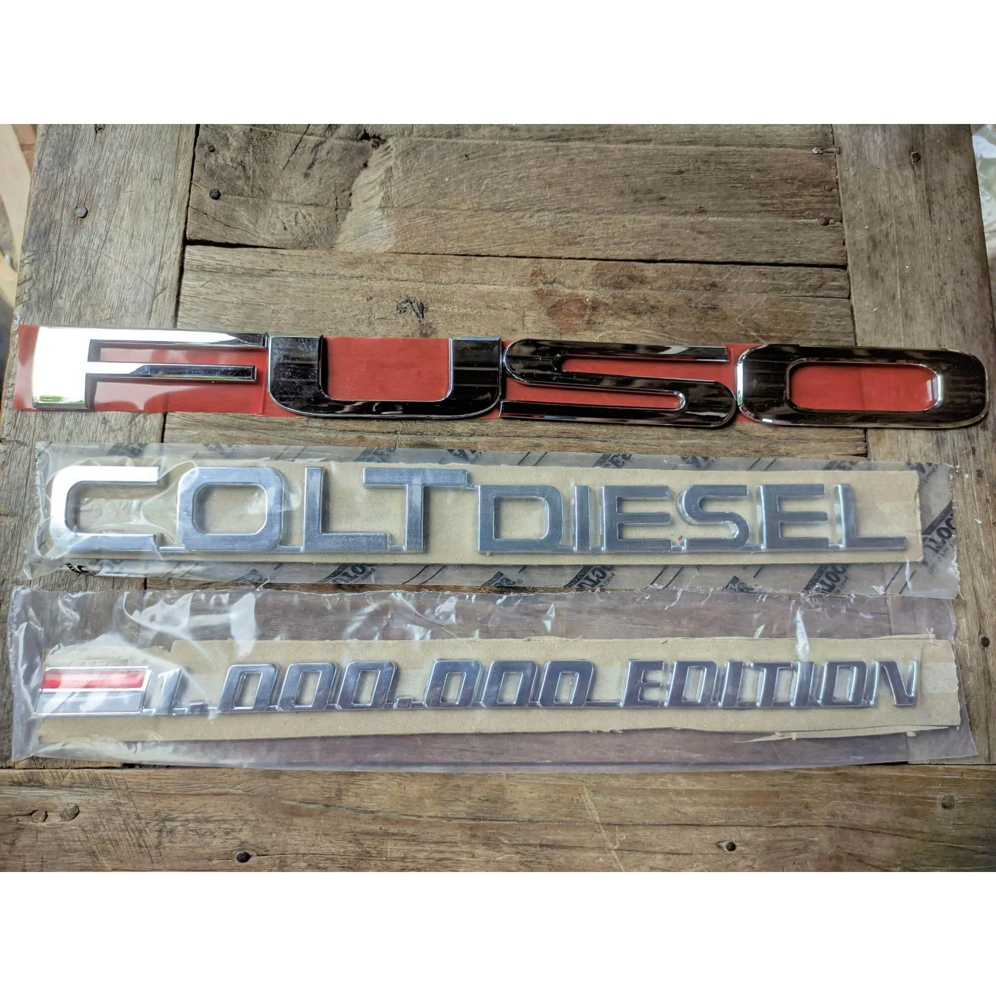Emblem set canter | FUSO | COLT DIESEL | 1.000.000 Edition ORIGINAL truck canter Car