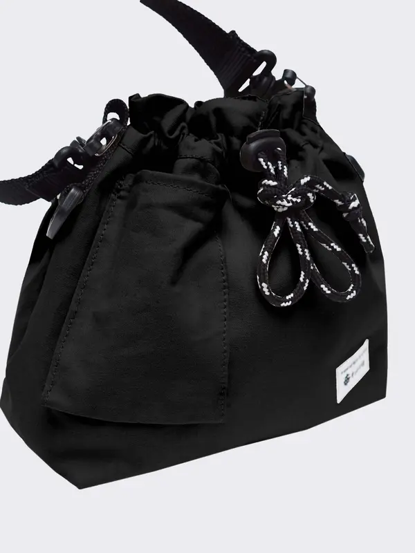 Fertig - Envy Black - Tas Serut 2 In 1 Slingbag Clutch bag - Dumpling Bag Wanita Kanvas -Tas Selempang Wanita 3
