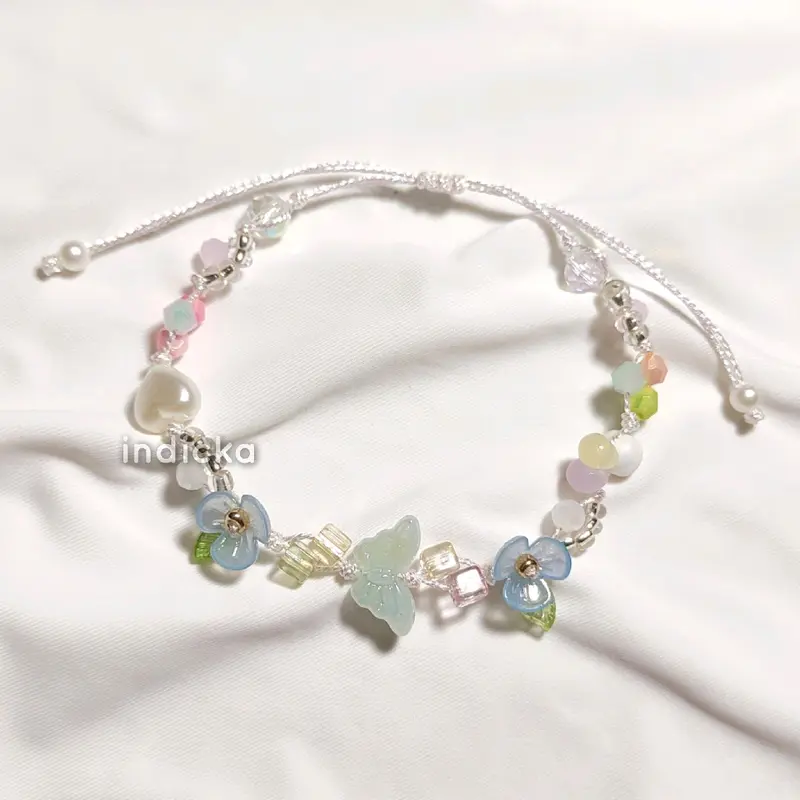 Gelang Manik Kupu "Butterfly Era" Tali Serut Beads Bracelet Bead Bracelets Shine String Aesthetic Cottagecore Flower Blooming Floral Fairy untuk Cewek Cewe Wanita Perempuan Anak Remaja Dewasa Couple Bestie Kado Pacar Gift Plastik Kristal Bunga Women 3