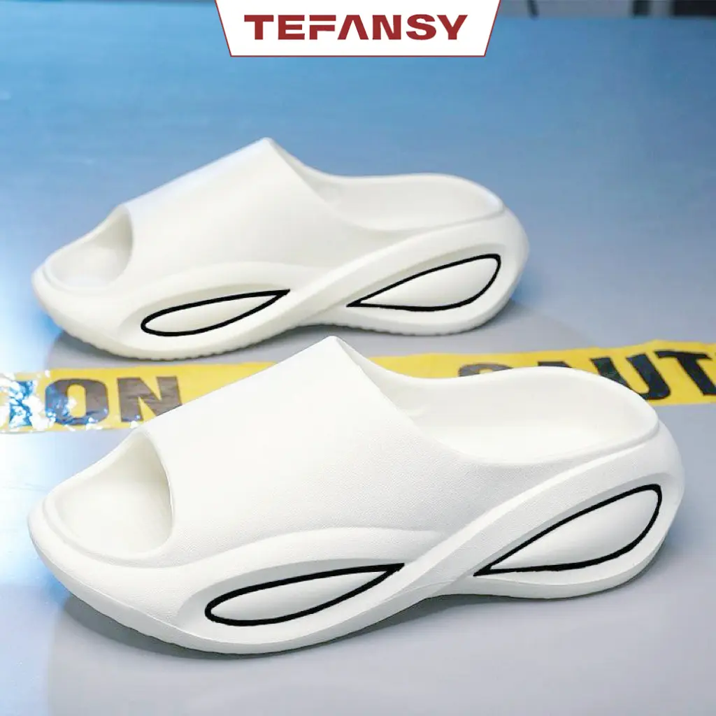 TEFANSY Sandal Anti-slipSandal Pasangan Pra Dan WanitaSandal Slop Pria Dewasa Sendal Slipon Sepatu Sandal Wanita  Size 35-44 Shoes Karet