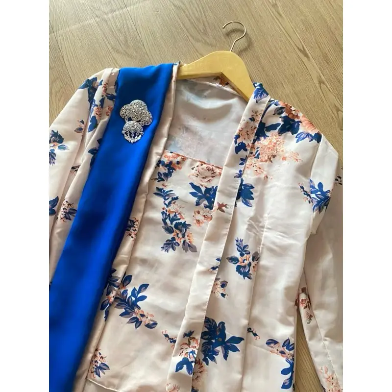 Atasan Kebaya Kutubaru Naraya bridesmaid seragam kantor Ootd kondangan Motif Bunga Selendang