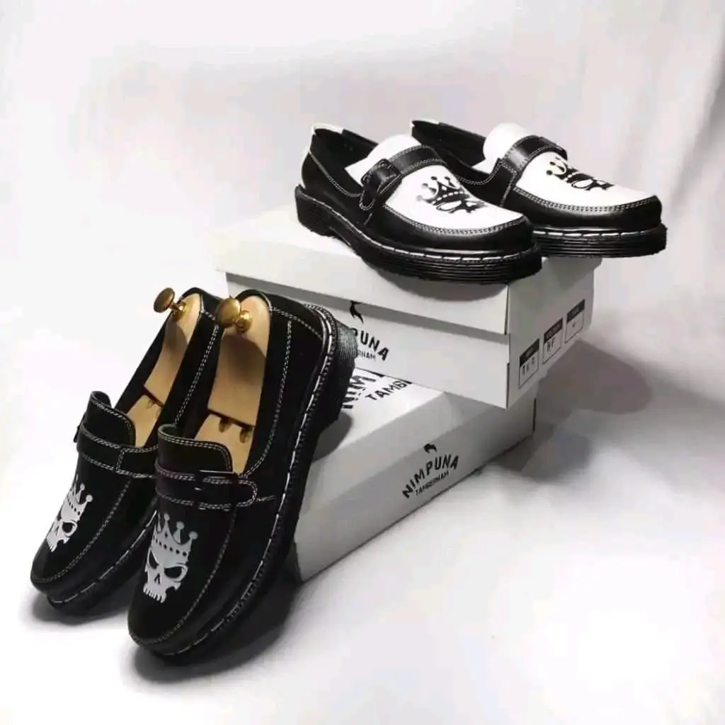 Sepatu Formal  Pria Dewasa Laofers  Dokmar Platt Tengkorak hitam Putih  Casual Trendyi  Shoes