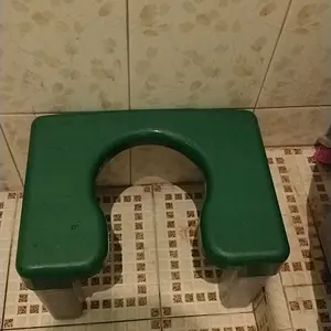 Kursi Toilet Jongkok Bahan Plastik Kursi Toilet Duduk Kursi WC Pispot Kursi