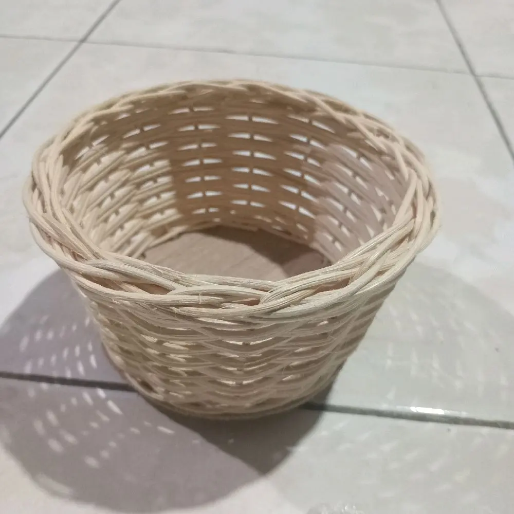 Kerajinan Rotan Vas Bunga Diameter 12cm Tinggi 7cm untuk Dekorasi Rumah