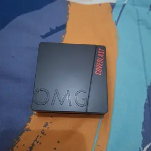 ( Two way Cake) OMG Oh My Glam Coverlast Two Way Cake 12 g bedak padat kontrol minyak hingga 8 jam Omg omg OMG oh my glam glow two way cake bedak wajah padat cover last coverlast