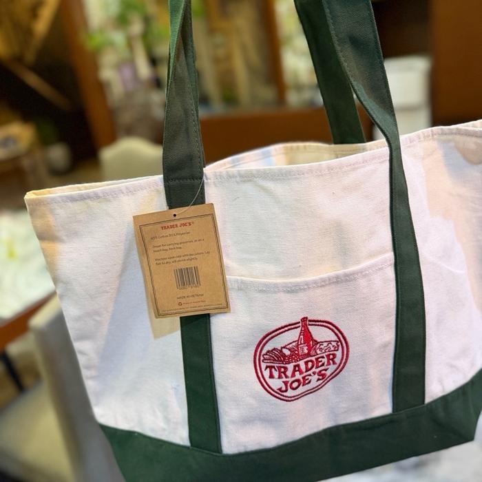 Trader Joe's Large Tote Shopping Bag Cotton Canvas Embroidered Bag Green and Beige December 2025 Holiday Release Limited Edition