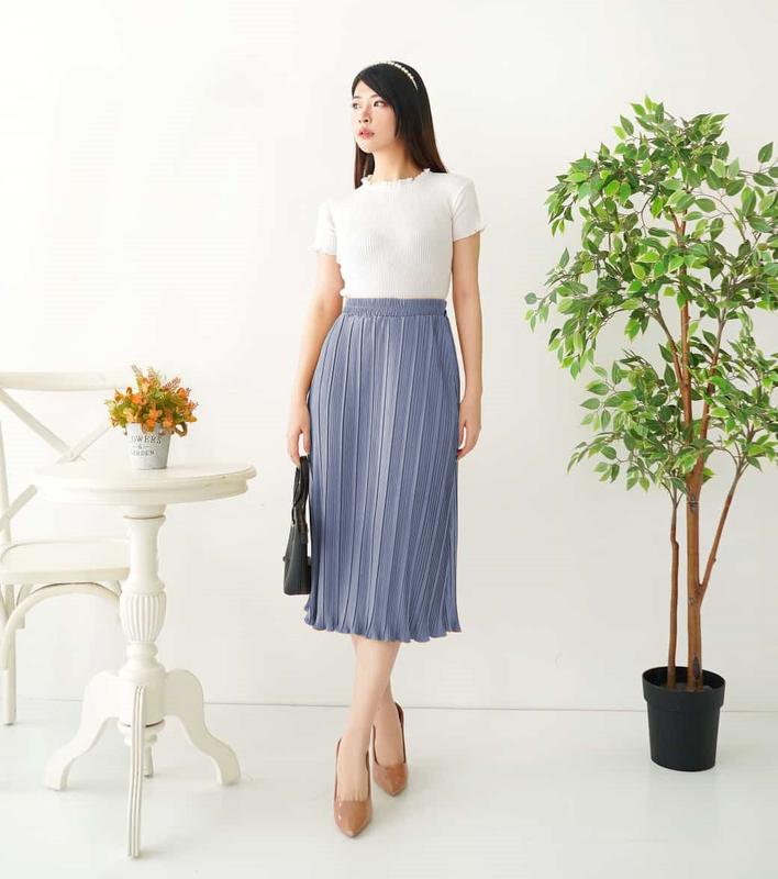 NHM Rok Midi Plisket Lebar Shiny Hyget Premium Dewasa Karet Nyaman Wanita Bawahan Pendek Santai 0