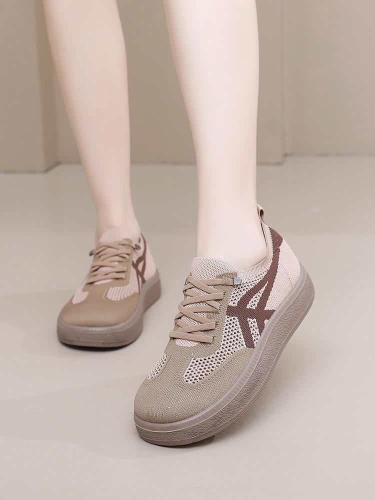 Product Introduction of 2025 summer new women's casual shoes Breathable mesh surface comfortable shoes for many occasions can be worn shoes 3