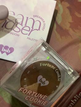 Product Review of [FLASH SALE] BNB barenbliss Dream Chaser Quad Eyeshadow Palette | Palet Eyeshadow Matte & Glitter, Tahan Air & Keringat, Tahan 8 Jam, Hasil Natural untuk Pemula from s** 0