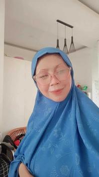 Product Review of Ra Fashion - Mukena aqila Dewasa Embos crinkle Airflow Syar'i Penutup Dagu Motif Bunga Mewah Cantik Nyaman Panjang Atasan Traveling Beli Lokal from L**t 3