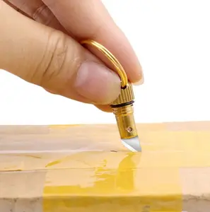 Pisau Cutter Mini Gantungan Kunci - K13