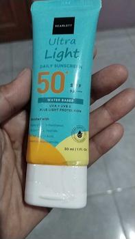 Product Review of scarlett ultra light daily sunscreen spf50 pa+++ 30ml from j**i 0