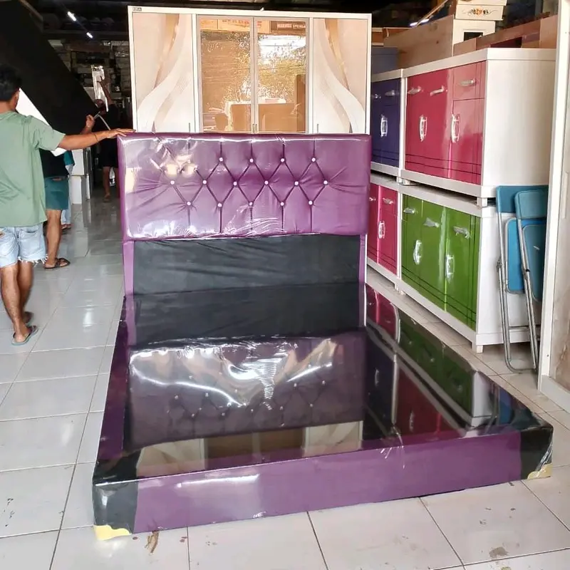 divan full jok uk 160x200 atau no 2 . ada kakinya nanti dipasangin 7