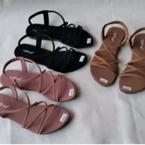 sandal teplek wanita silang tali karet HR04