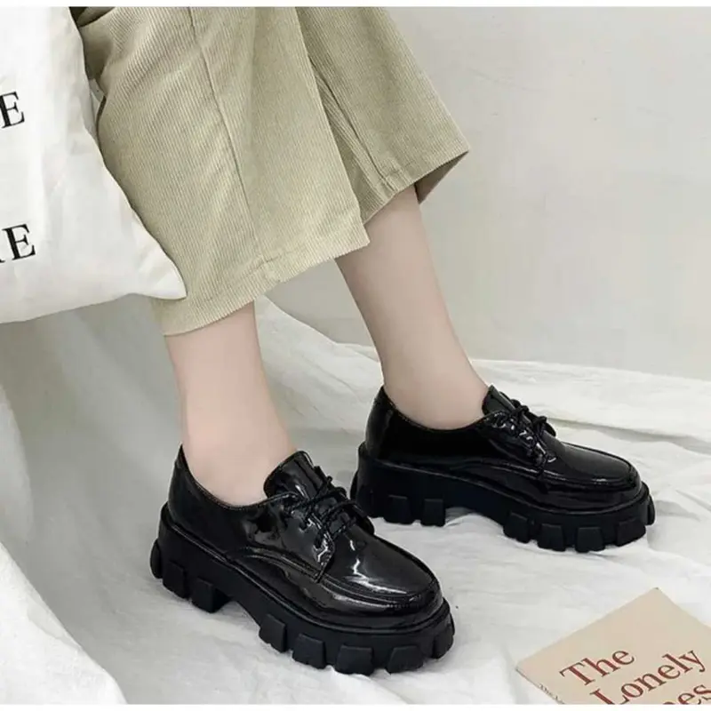 Sepatu Boots Anak Perempuan Docmart Sneakers Wanita OX Fashion Korea Import 0