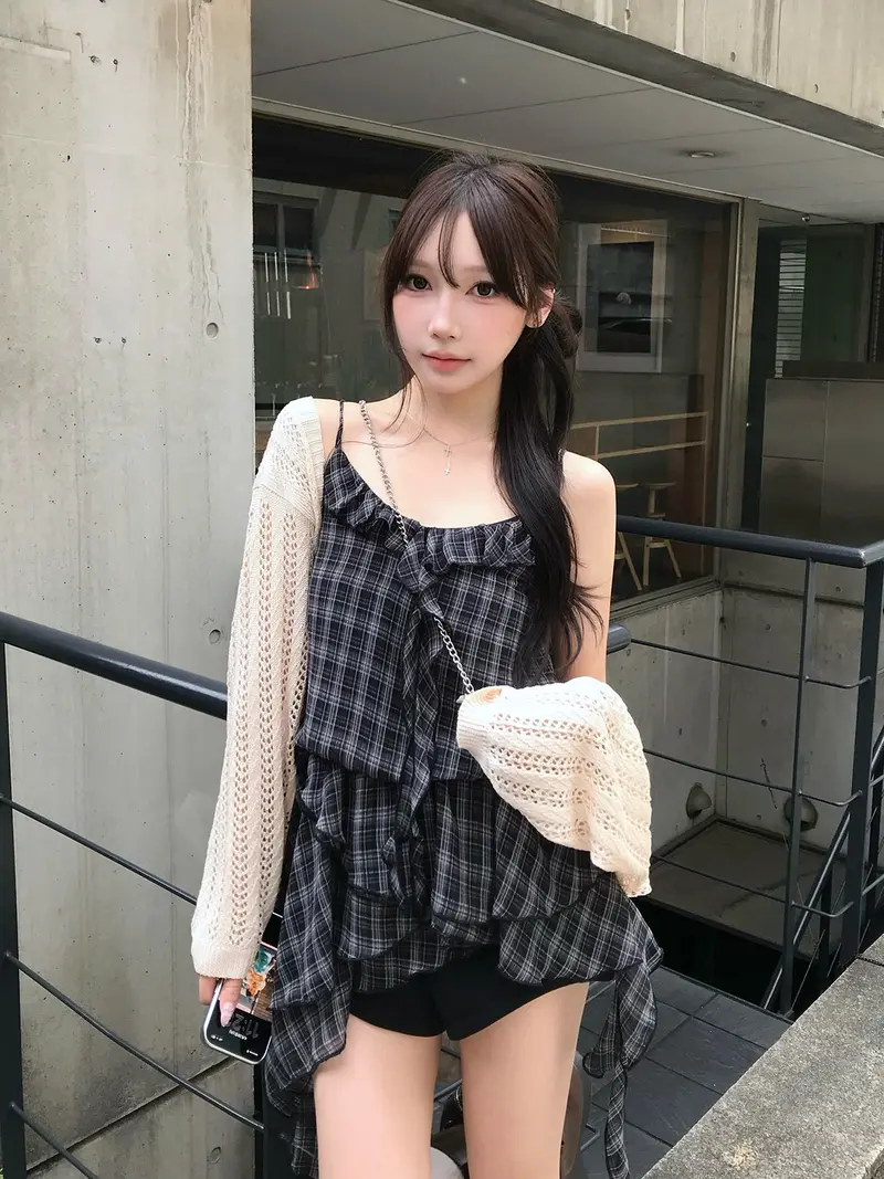 EMMY デニムタイキャミセットアップ - TikTok Shop