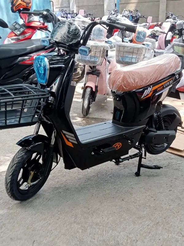 sepeda motor listrik TWM KY Speed led acid lebih bagus dari uwinfly 3