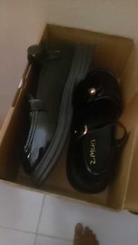 Product Review of Sepatu Loafers Anak Perempuan Glossy Lembut dan Lentur from d**s r**m 0