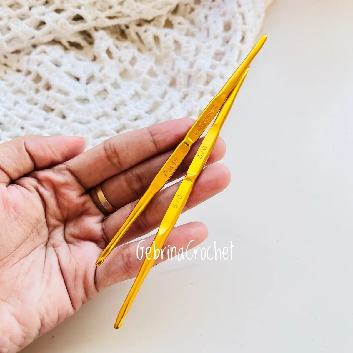 Hakpen Tulip No. 5 & 6 (Alat/Jarum Rajut) Tulip Gold / Hooks Alumunium - Gebrina Crochet