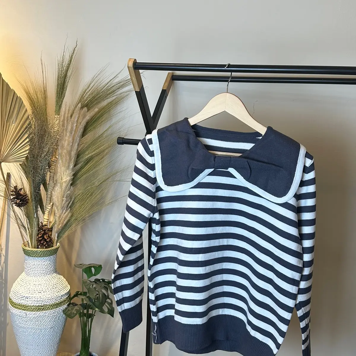 Baju Rajut Belang Belang Kode K.Knit (Hitam, Abu Abu, Coklat) - Wanita - Knitwear