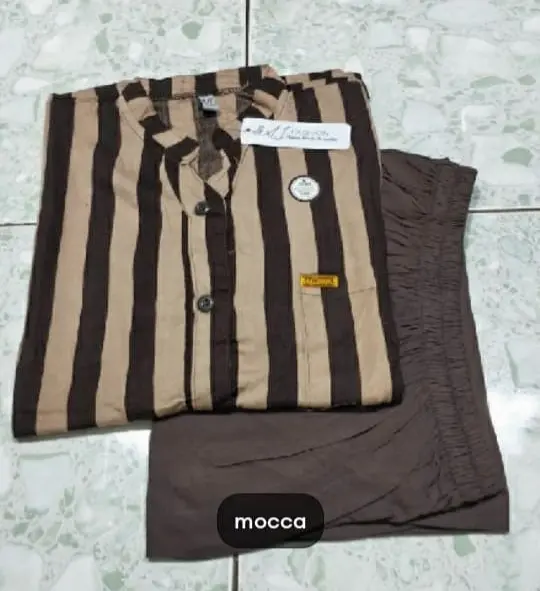 GRATIS ONGKIR SETELAN WANITA MOTIF SALUR // SET WANITA TERBARU // ONE SET PENJAMAS KEKINIAN TERMURAH Baju Katun setelan  wanita setelan  andin Celana Kancing Karet Nyaman Panjang Garis Lembut Atasan Dewasa Linen Tunik 3