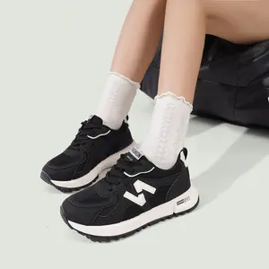 Sepatu Wanita Sneakers Casual Unisex Ringan Anti Slip Breathable Murah Berkualitas