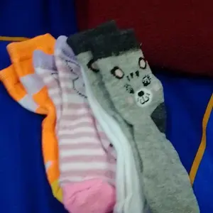 Paket 4 Pasang Kaos Kaki Bayi Motif Karakter Lucu Laki Laki Perempuan Bahan Katun Lembut Fashion Anak Ukuran S 0-12 Bulan Nyaman dan Aman