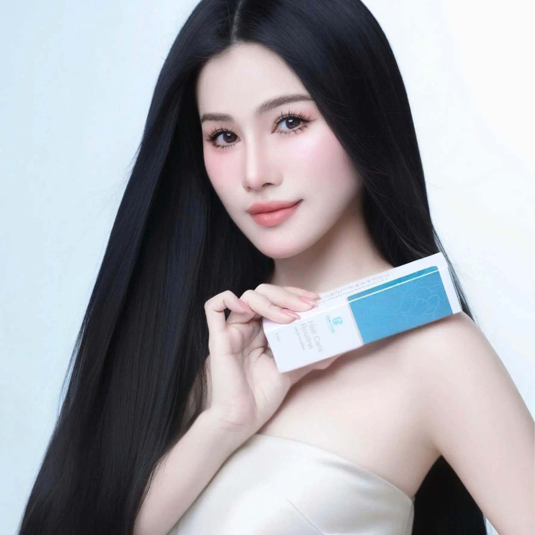 Xịt Kích Mọc Tóc Tái Tự Sinh - Lam Thảo Hair Care Product